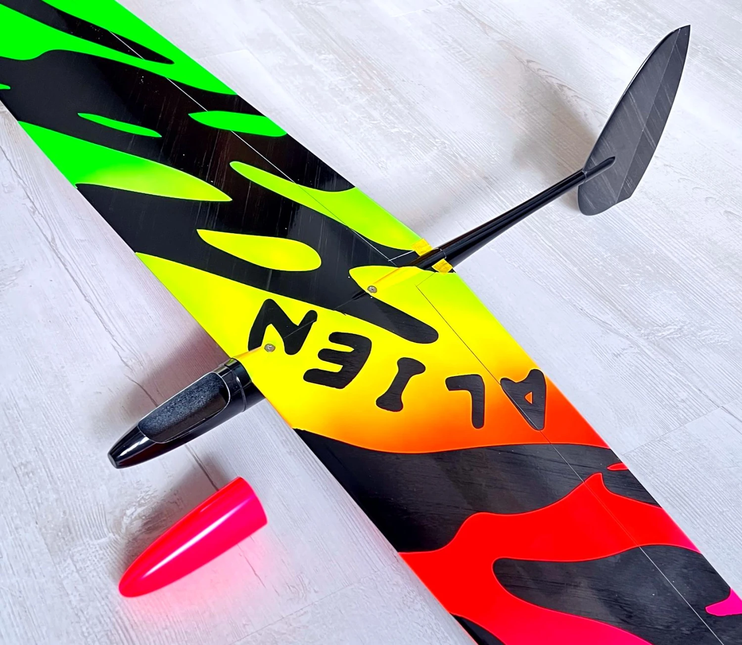 Alien Slope Soarer& DLG 1.2m Alien Slope Soarer& DLG 1.2m -MKS Sales Store alien slope soarer dlg 1 2m 50