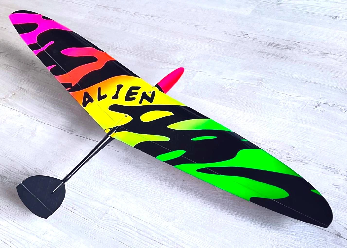Alien Slope Soarer& DLG 1.2m Alien Slope Soarer& DLG 1.2m -MKS Sales Store alien slope soarer dlg 1 2m