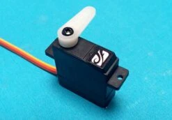 Dream-Flight 12.4g - 9.4mm 11.5g 2.4Kg.cm Metal Gear Servo