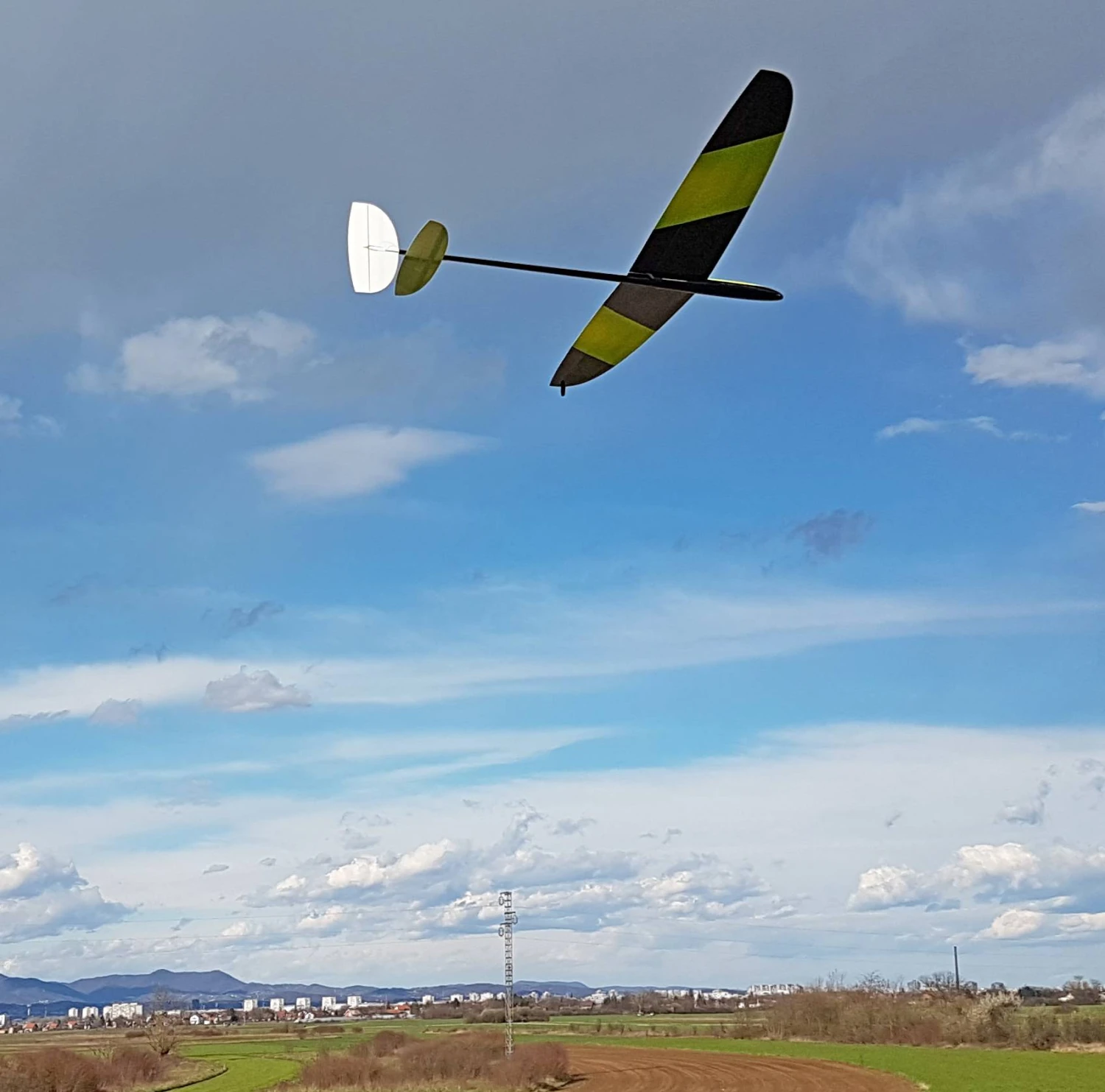 Hawk 2 1m DLG Hawk 2 1m DLG -MKS Sales Store hawk 2 1m dlg