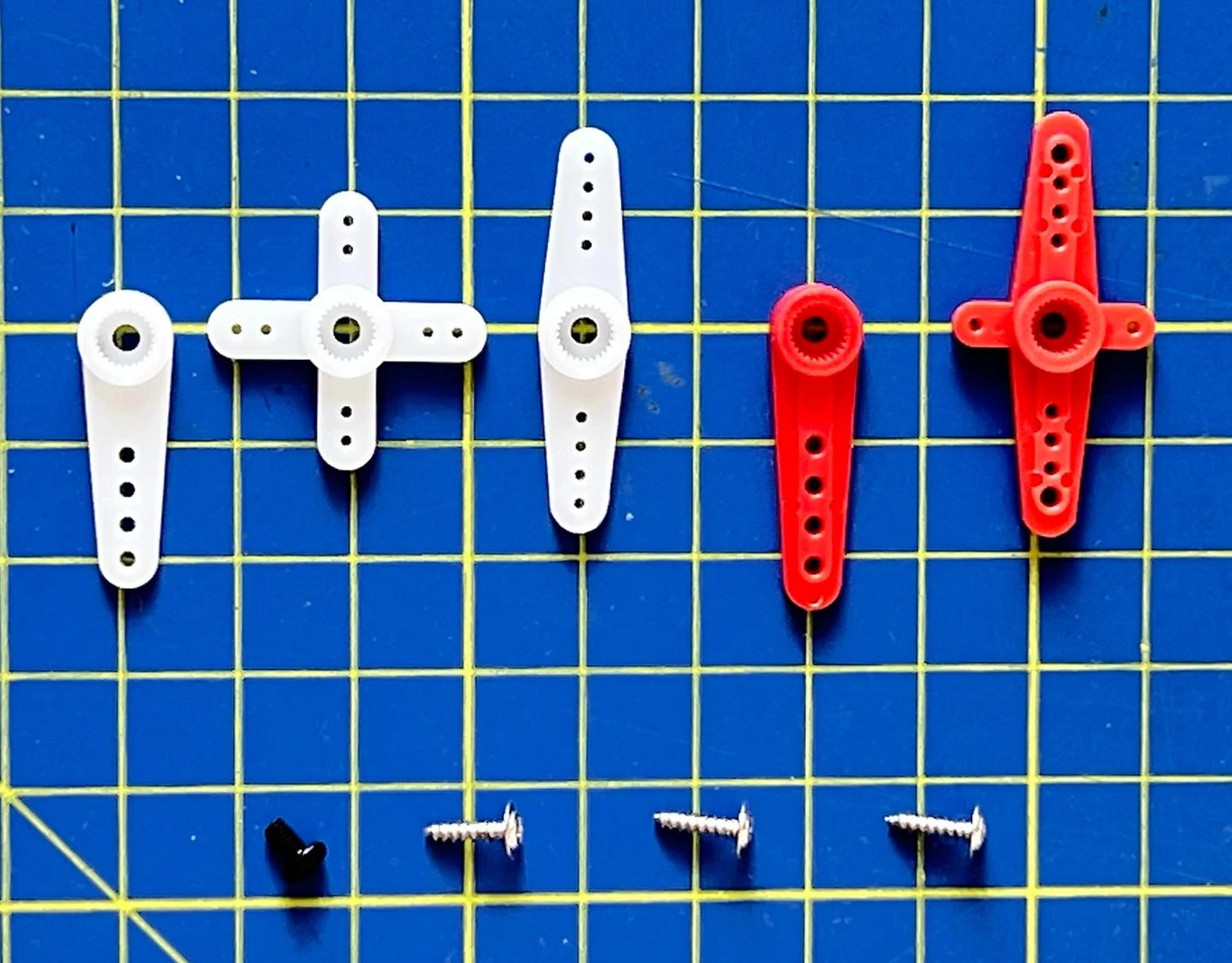KST DS315MG Servo Servo - 4.8Kg.cm 0.07s 20.5g 12mm KST DS315MG Servo Servo - 4.8Kg.cm 0.07s 20.5g 12mm -MKS Sales Store kst ds315mg servo servo 4 8kg cm 0 07s 20 5g 12mm 60